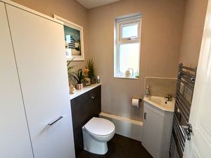 Cloakroom- click for photo gallery